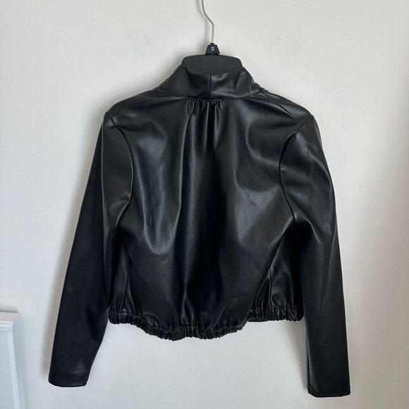 EVEREVE Nylah Black Vegan Leather Blazer Jacket Top With Suede Interior XS - Picture 7 of 9